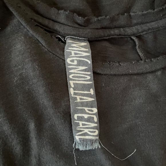 MAGNOLIA PEARL Grey Cotton High Low T-Shirt - Picture 4 of 5